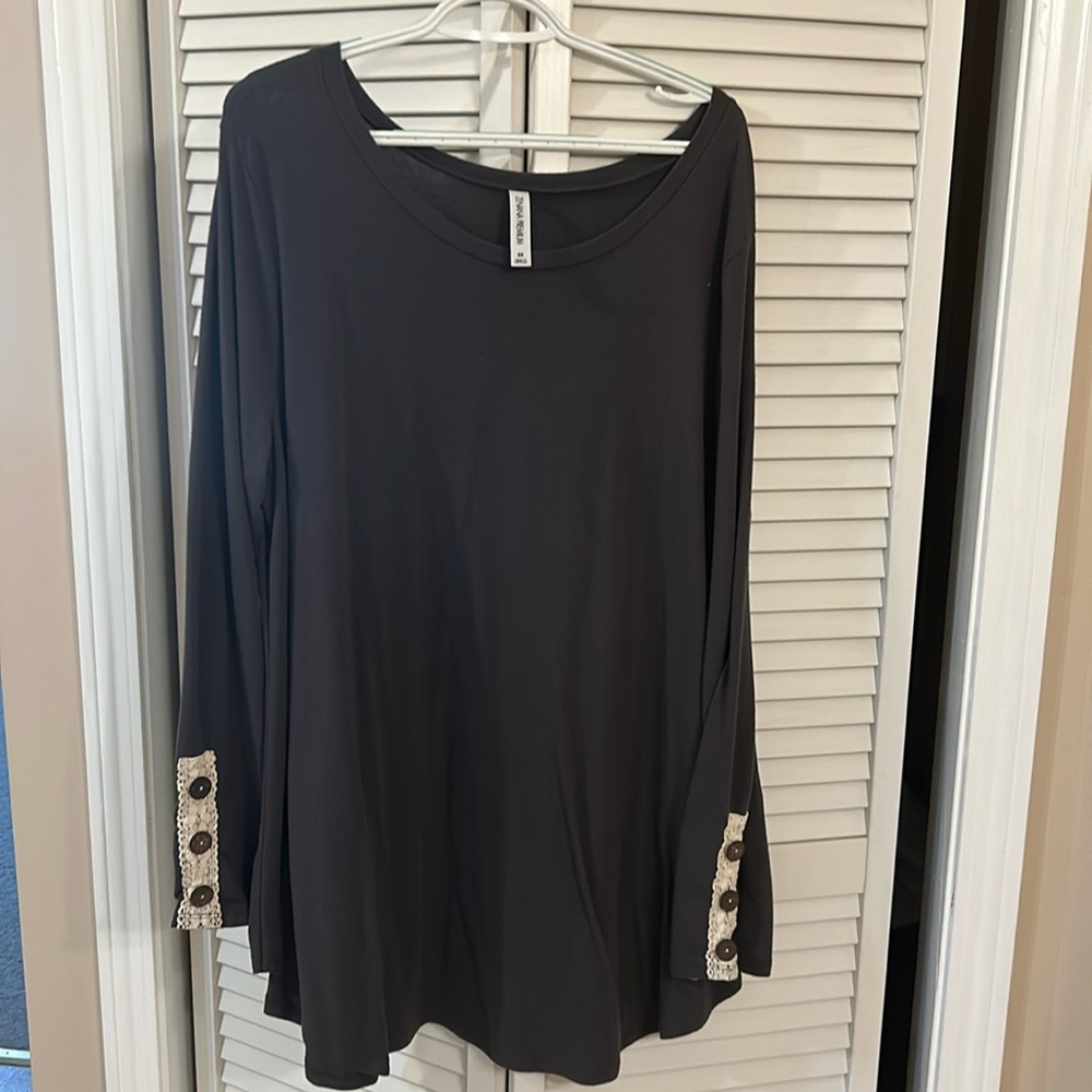 Long sleeve Zenana top